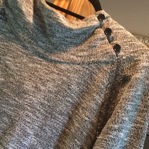 Roxy Tops - Roxy Hoodie Roxy Tops - Roxy Hoodie